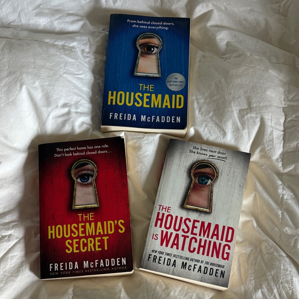 Mystery Cookbook Set - Blue, Red, Cream